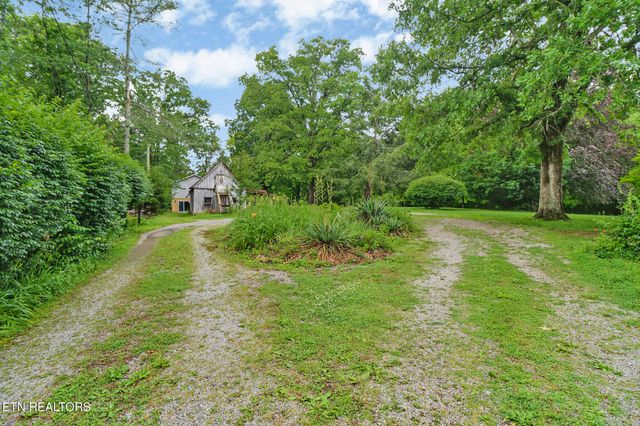 642 Pigeon Ridge Rd, Crossville, TN 38555