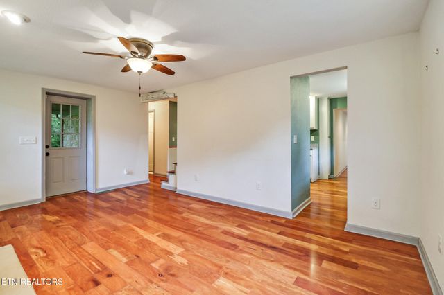 642 Pigeon Ridge Rd, Crossville, TN 38555