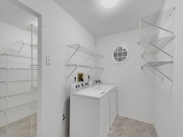 1070 47th Avenue SW, Vero Beach, FL 32968