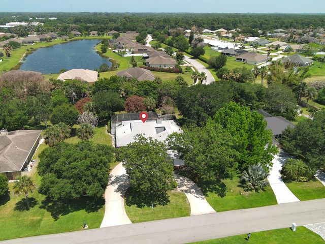 1070 47th Avenue SW, Vero Beach, FL 32968