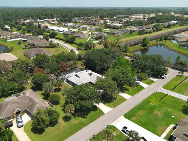 1070 47th Avenue SW, Vero Beach, FL 32968