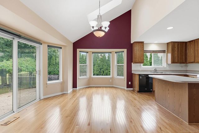 28754 Coleridge Street, Harrison Twp, MI 48045