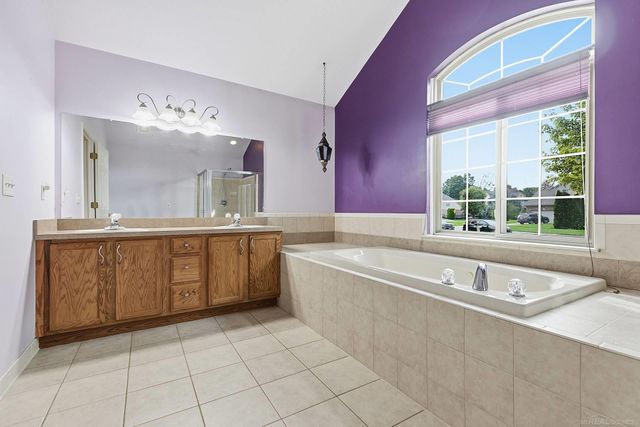 28754 Coleridge Street, Harrison Twp, MI 48045