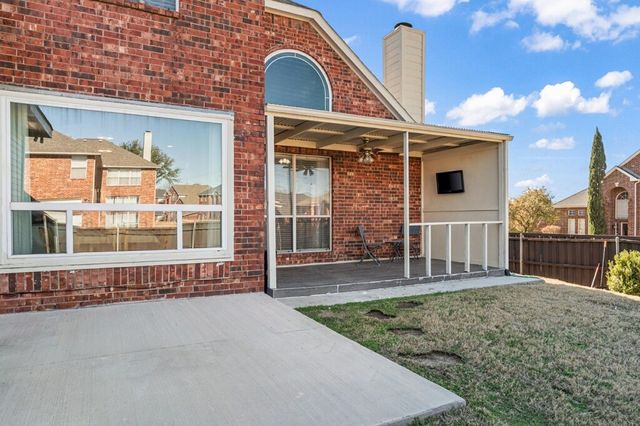 1464 Summerhill Drive, Carrollton, TX 75007
