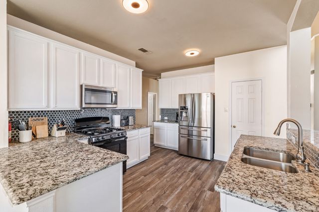 1464 Summerhill Drive, Carrollton, TX 75007