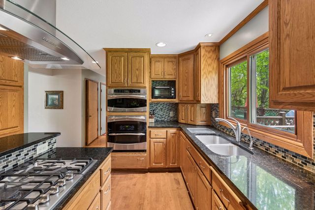 4015 Forestview Lane N, Plymouth, MN 55441