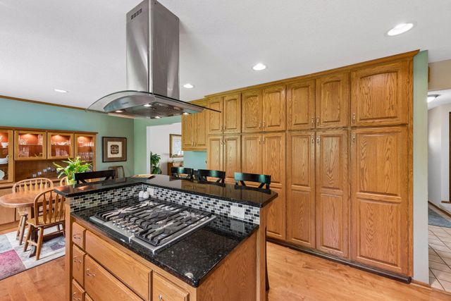 4015 Forestview Lane N, Plymouth, MN 55441