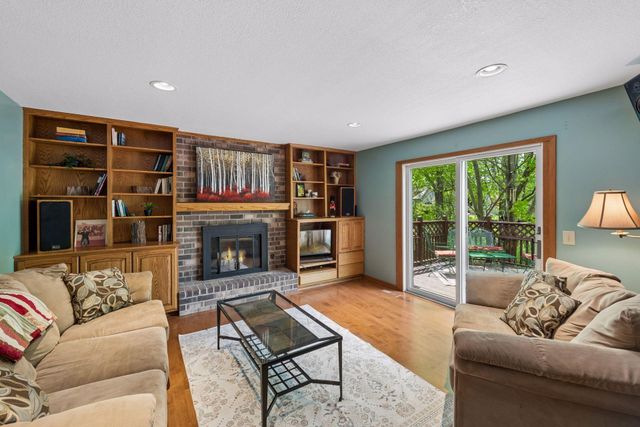 4015 Forestview Lane N, Plymouth, MN 55441