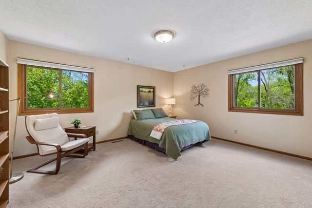 4015 Forestview Lane N, Plymouth, MN 55441
