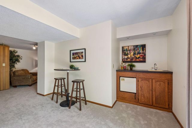 4015 Forestview Lane N, Plymouth, MN 55441