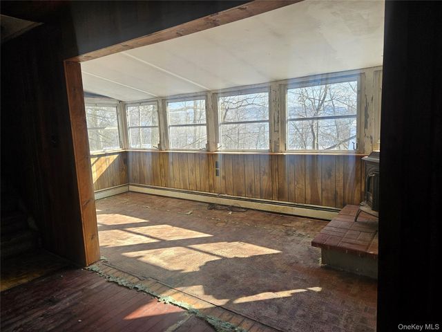 52 Deer Trail S, Greenwood Lake, NY 10925