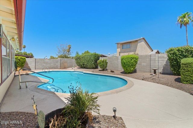 908 W LAGUNA AZUL Avenue, Mesa, AZ 85210