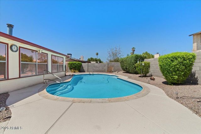 908 W LAGUNA AZUL Avenue, Mesa, AZ 85210
