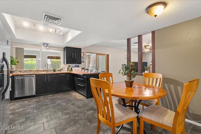 908 W LAGUNA AZUL Avenue, Mesa, AZ 85210