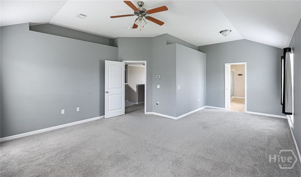 Image 13 of property listing at 72 Rhett Lane, Richmond Hill, GA 31324
