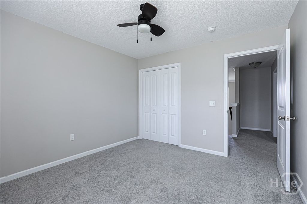 Image 20 of property listing at 72 Rhett Lane, Richmond Hill, GA 31324