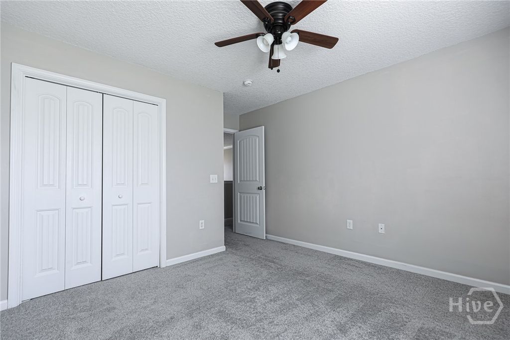 Image 24 of property listing at 72 Rhett Lane, Richmond Hill, GA 31324