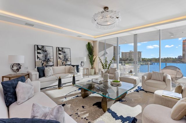 725 S Ocean Boulevard 402, Boca Raton, FL 33432