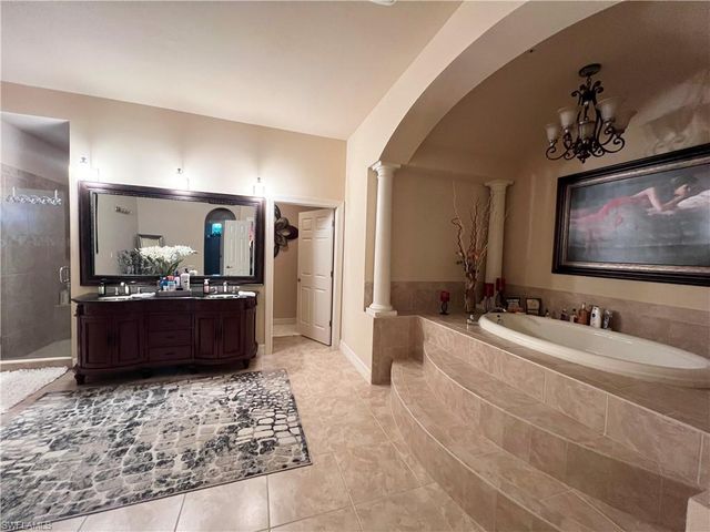 3535 Cherry Blossom CT 202, Estero, FL 33928