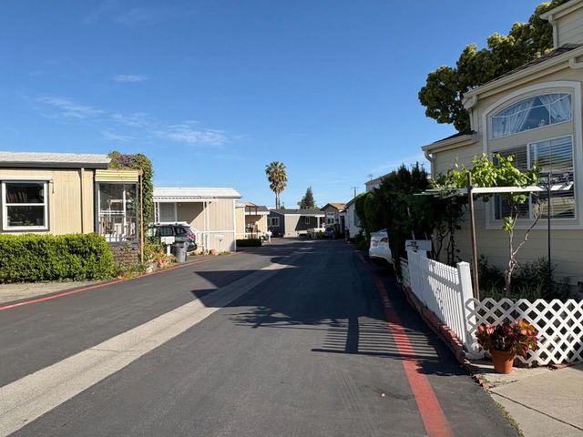1201 Sycamore Terrace, Sunnyvale, CA 94086