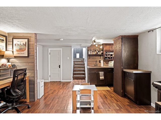 1462 Glencoe St, Denver, CO 80220