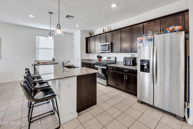 17689 W MADISON Street, Goodyear, AZ 85338