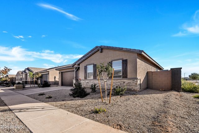 17689 W MADISON Street, Goodyear, AZ 85338