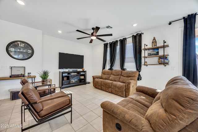 17689 W MADISON Street, Goodyear, AZ 85338