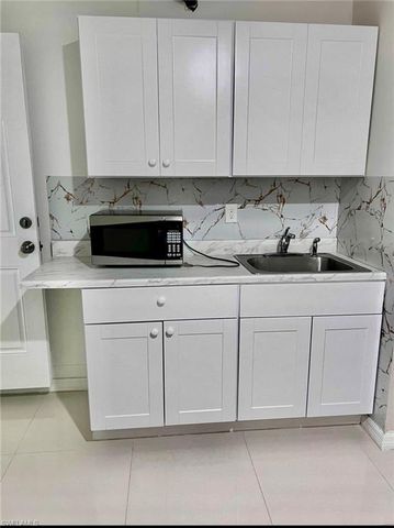 2209 2211 Park RD, Lehigh Acres, FL 33971