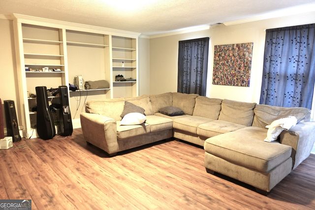 223 Lacey Lane, Winder, GA 30680