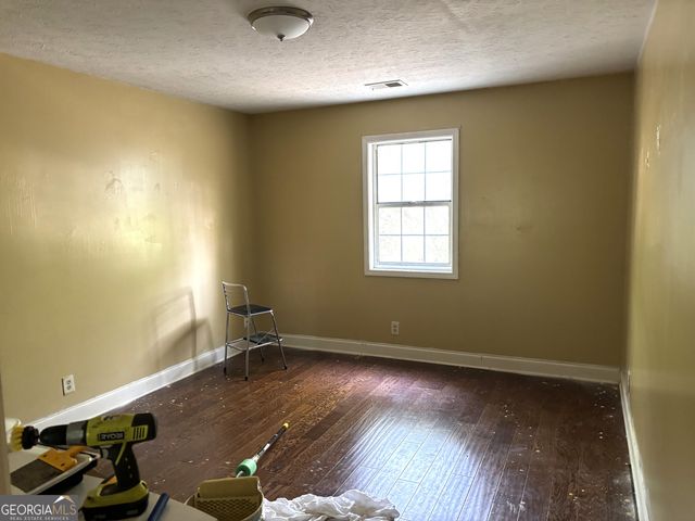 223 Lacey Lane, Winder, GA 30680
