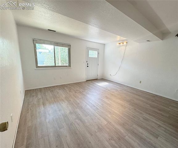 5117 Solar Ridge Drive, Colorado Springs, CO 80917