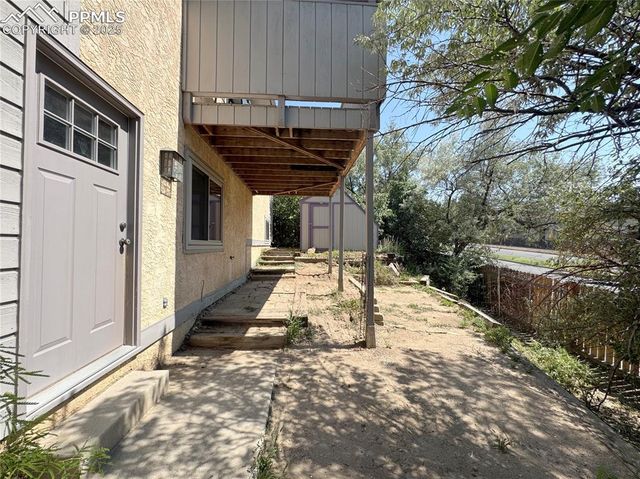 5117 Solar Ridge Drive, Colorado Springs, CO 80917