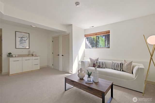 9100 Olympic View Drive, Edmonds, WA 98026