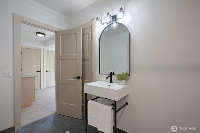 9100 Olympic View Drive, Edmonds, WA 98026