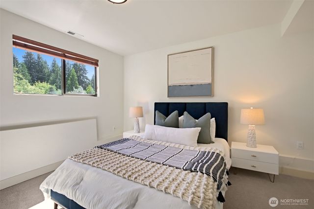 9100 Olympic View Drive, Edmonds, WA 98026