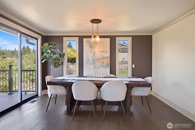 9100 Olympic View Drive, Edmonds, WA 98026
