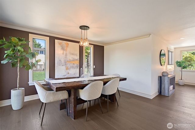 9100 Olympic View Drive, Edmonds, WA 98026