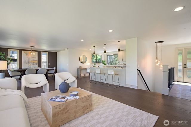 9100 Olympic View Drive, Edmonds, WA 98026