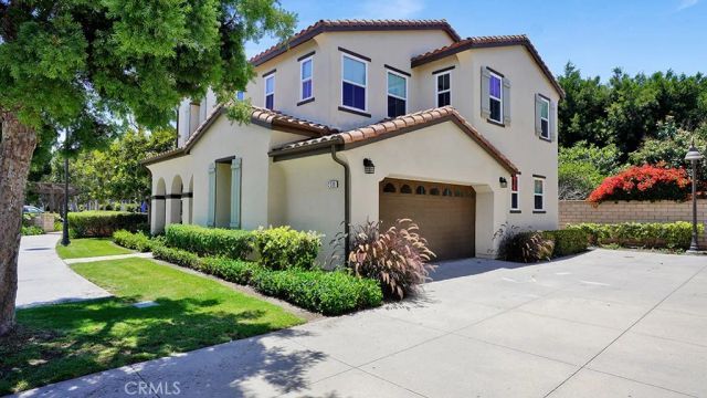 2519 Cornerstone Lane, Costa Mesa, CA 92626