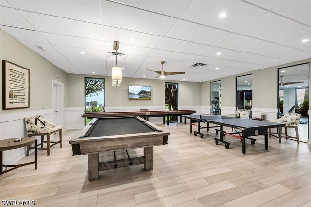 569 PARK SHORE DR G5, Naples, FL 34103