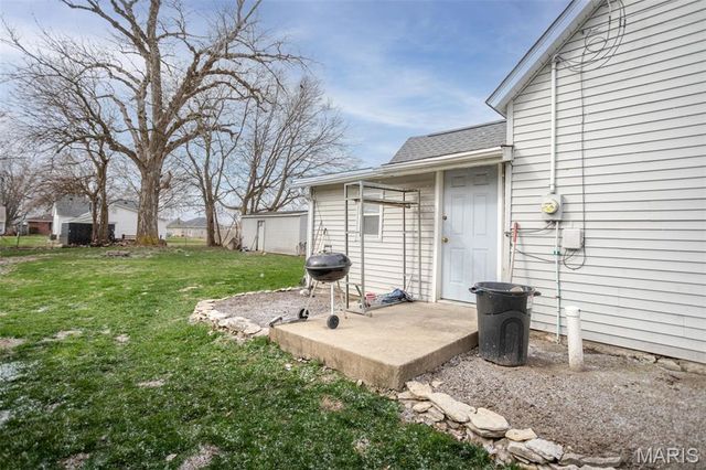 104 Hazel Street, Jerseyville, IL 62052