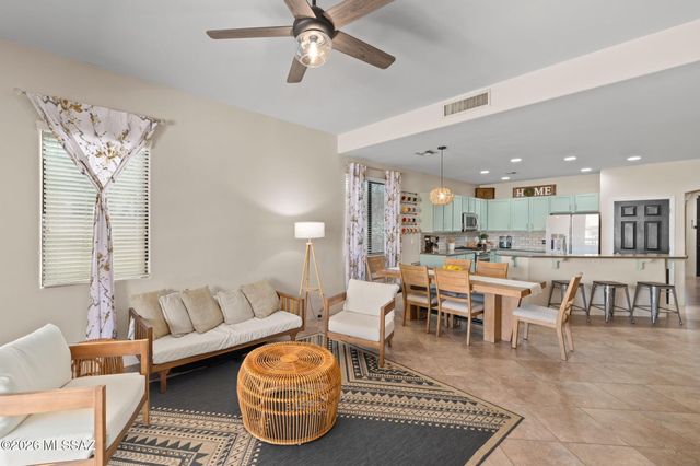 217 E Forrest Feezor Street, Vail, AZ 85641