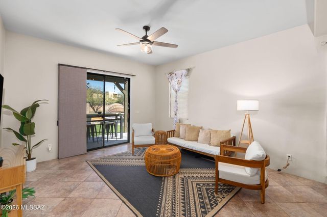 217 E Forrest Feezor Street, Vail, AZ 85641