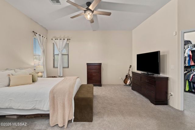 217 E Forrest Feezor Street, Vail, AZ 85641