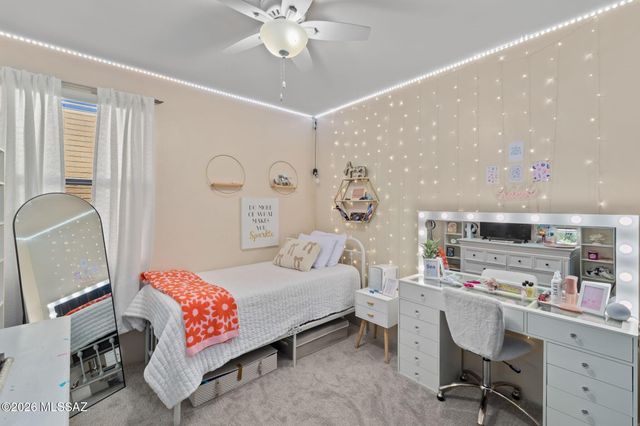 217 E Forrest Feezor Street, Vail, AZ 85641