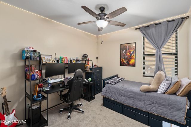 217 E Forrest Feezor Street, Vail, AZ 85641