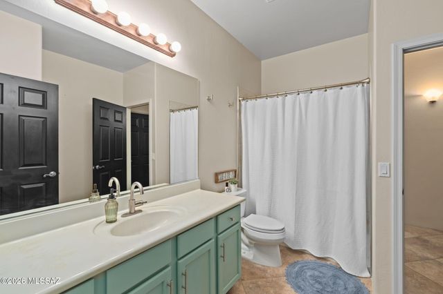 217 E Forrest Feezor Street, Vail, AZ 85641