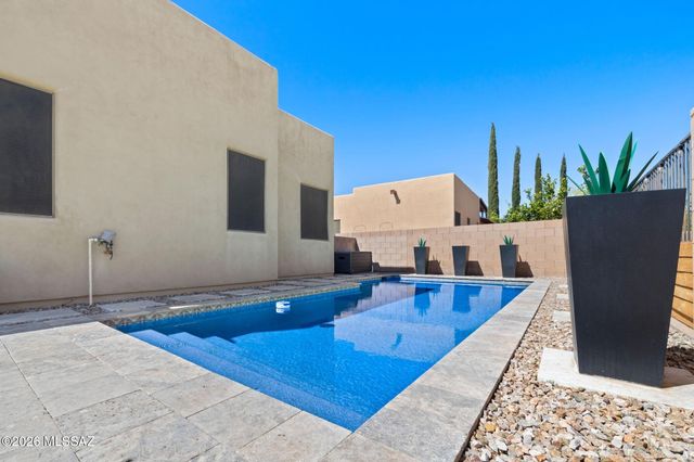 217 E Forrest Feezor Street, Vail, AZ 85641