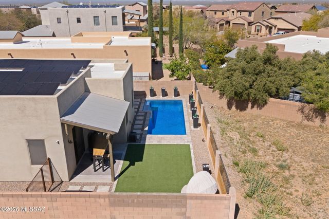 217 E Forrest Feezor Street, Vail, AZ 85641